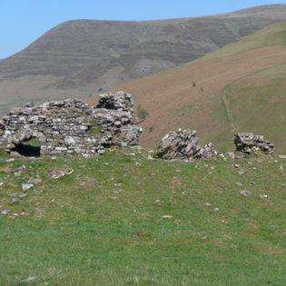 Dinas Castle Inn Brecon Exteriör bild